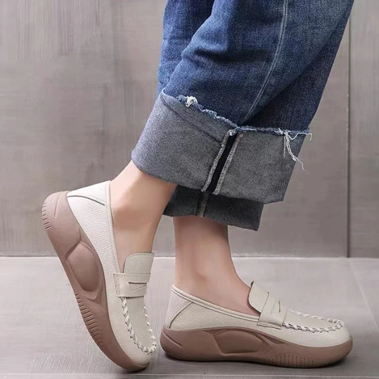 Mocassim Plataforma Ellegance – Altura e Sofisticação sem Esforço