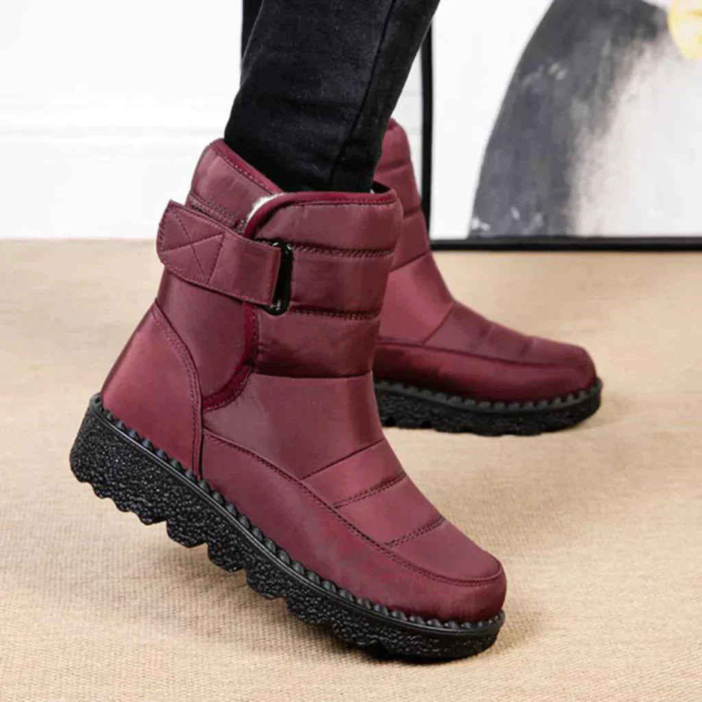 Bota Impermeável Mid - Proteção Total Contra o Frio e a Chuva!