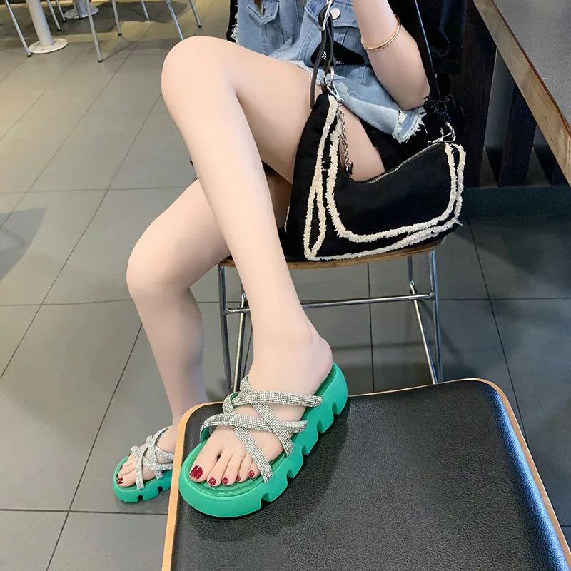 Sandália Beatriz - Conforto Delicado Para Seus Melhores Momentos!