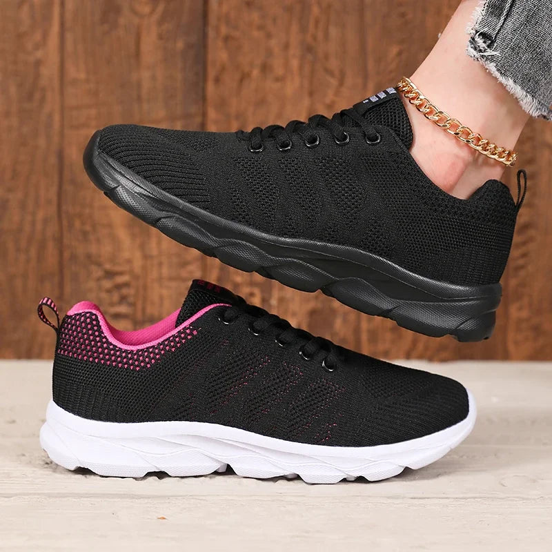 Novo verão feminino tecido malha sapatos elegante minimalista preto requintado tênis de secagem rápida anti-skid respirável tênis de corrida
