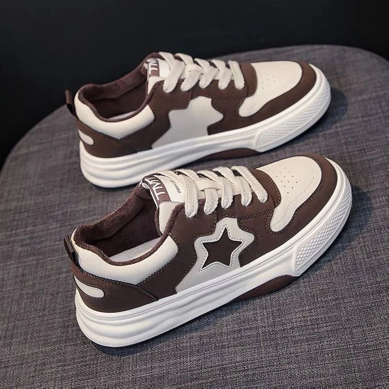 Mocassins esportivos casuais estrelas para mulheres, sapatos esportivos volumosos, fundo macio com conforto ao ar livre, sapatos antiderrapantes, moda