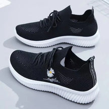 Tenis feminino verão feminino tênis 2025 venda quente grande malha de ar versátil oco respirável ginásio sapatos esportivos sapatos casuais
