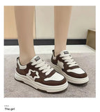 Mocassins esportivos casuais estrelas para mulheres, sapatos esportivos volumosos, fundo macio com conforto ao ar livre, sapatos antiderrapantes, moda