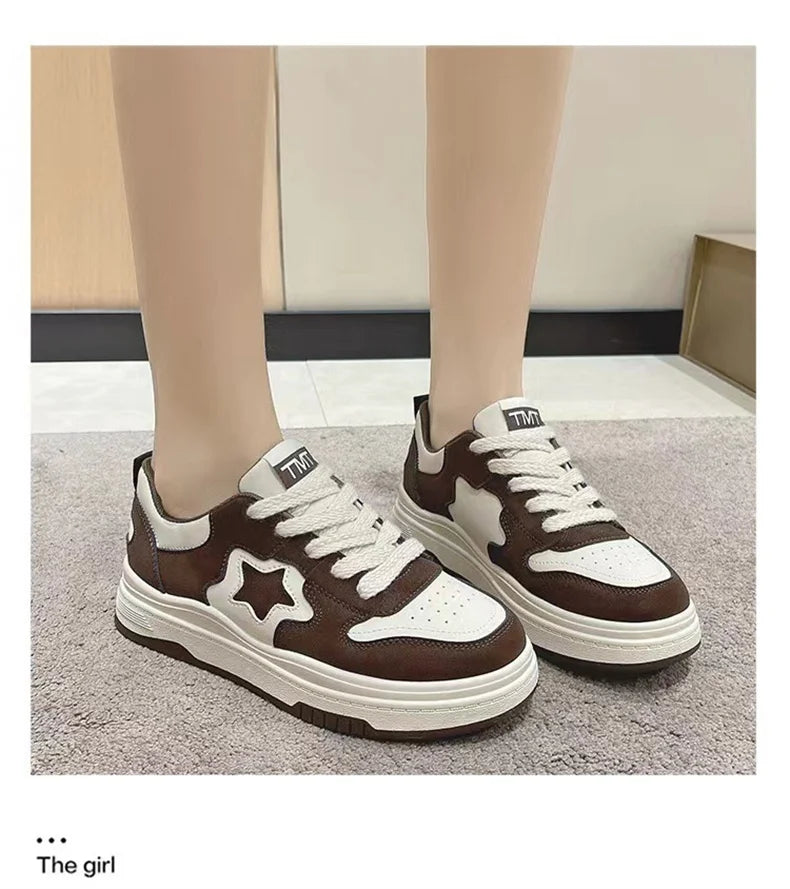 Mocassins esportivos casuais estrelas para mulheres, sapatos esportivos volumosos, fundo macio com conforto ao ar livre, sapatos antiderrapantes, moda