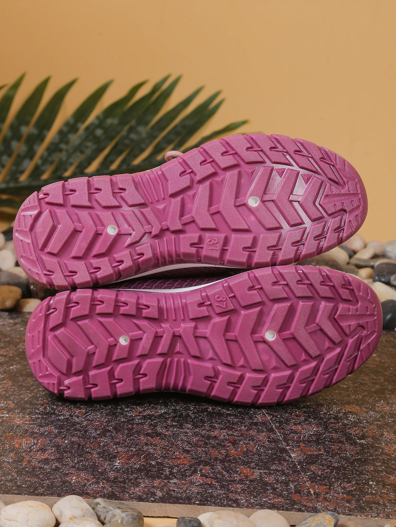 Sapatos femininos, solas macias, pés não cansados, tênis de verão, sapatos plataforma, tecelagem voadora, tênis femininos respiráveis