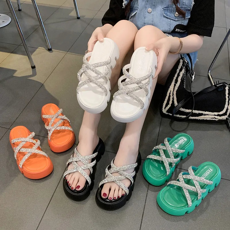 Sandália Beatriz - Conforto Delicado Para Seus Melhores Momentos!