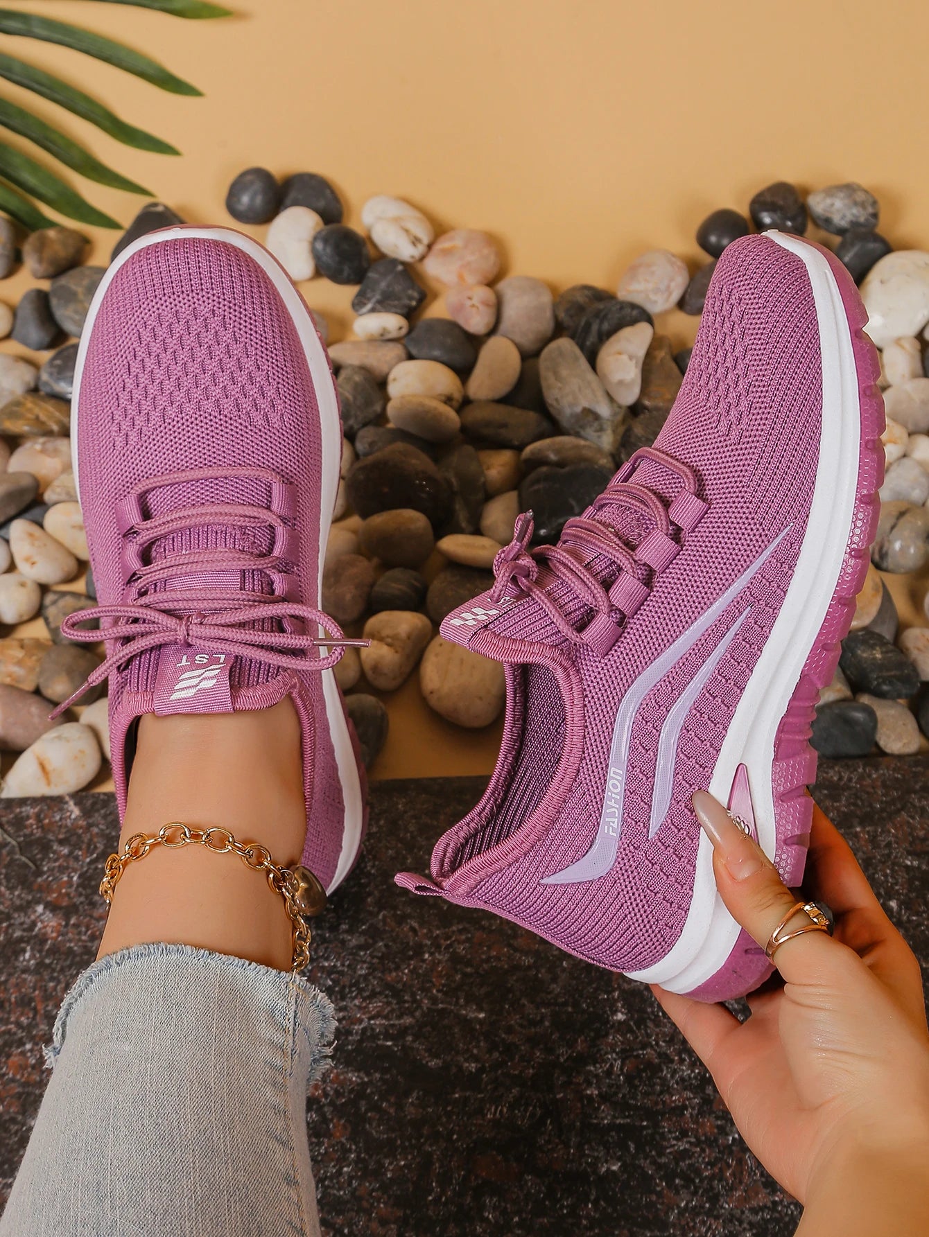 Sapatos femininos, solas macias, pés não cansados, tênis de verão, sapatos plataforma, tecelagem voadora, tênis femininos respiráveis