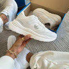 Tênis Lunna Fit Prime – Leveza e Estilo Para o Seu Dia a Dia